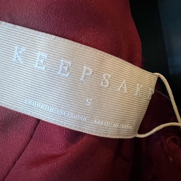 NWT classy burgundy dress - Picture 4 of 4